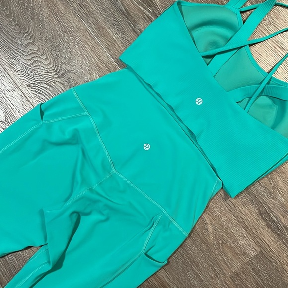 GUC Lululemon Workout Set. Size 8 - Picture 2 of 11